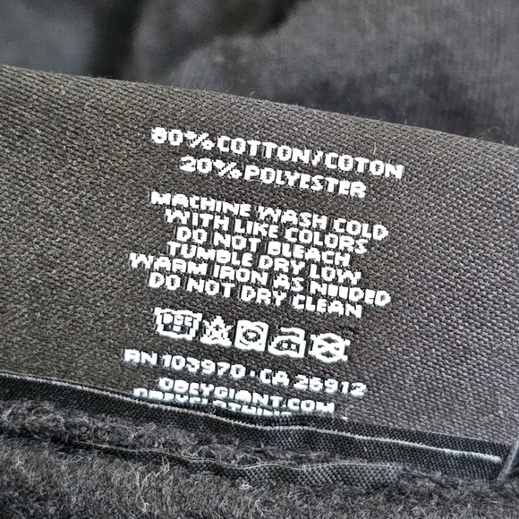 Obey End Hate Crop Hoodie - Picture 4 of 4